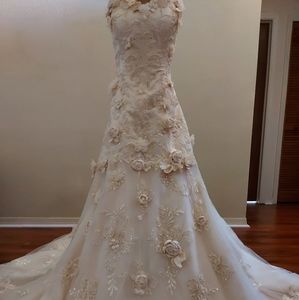 Wedding gown